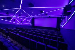 https://assets-in.bmscdn.com/m6/cinema-website/gk-cinemas/gallery/4.jpg